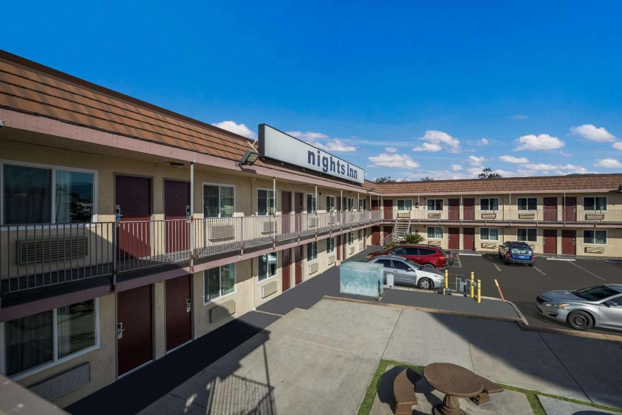 Rodeway Inn San Bernardino & Redlands מראה חיצוני תמונה