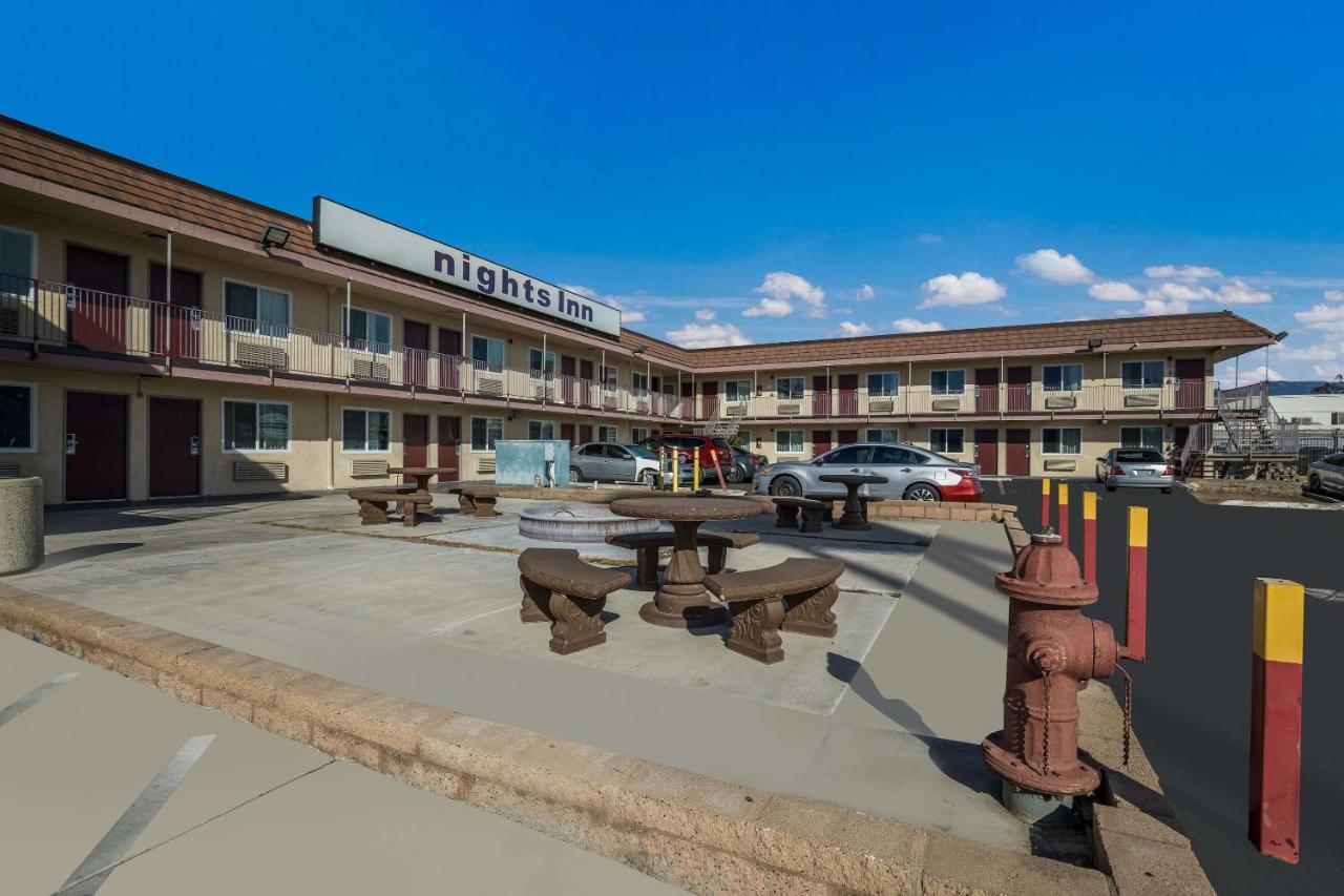 Rodeway Inn San Bernardino & Redlands מראה חיצוני תמונה